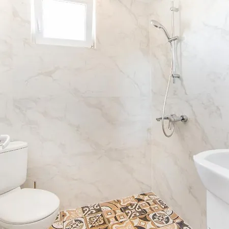 Stylish Gem Next To Vassil Levski Monument شقة
